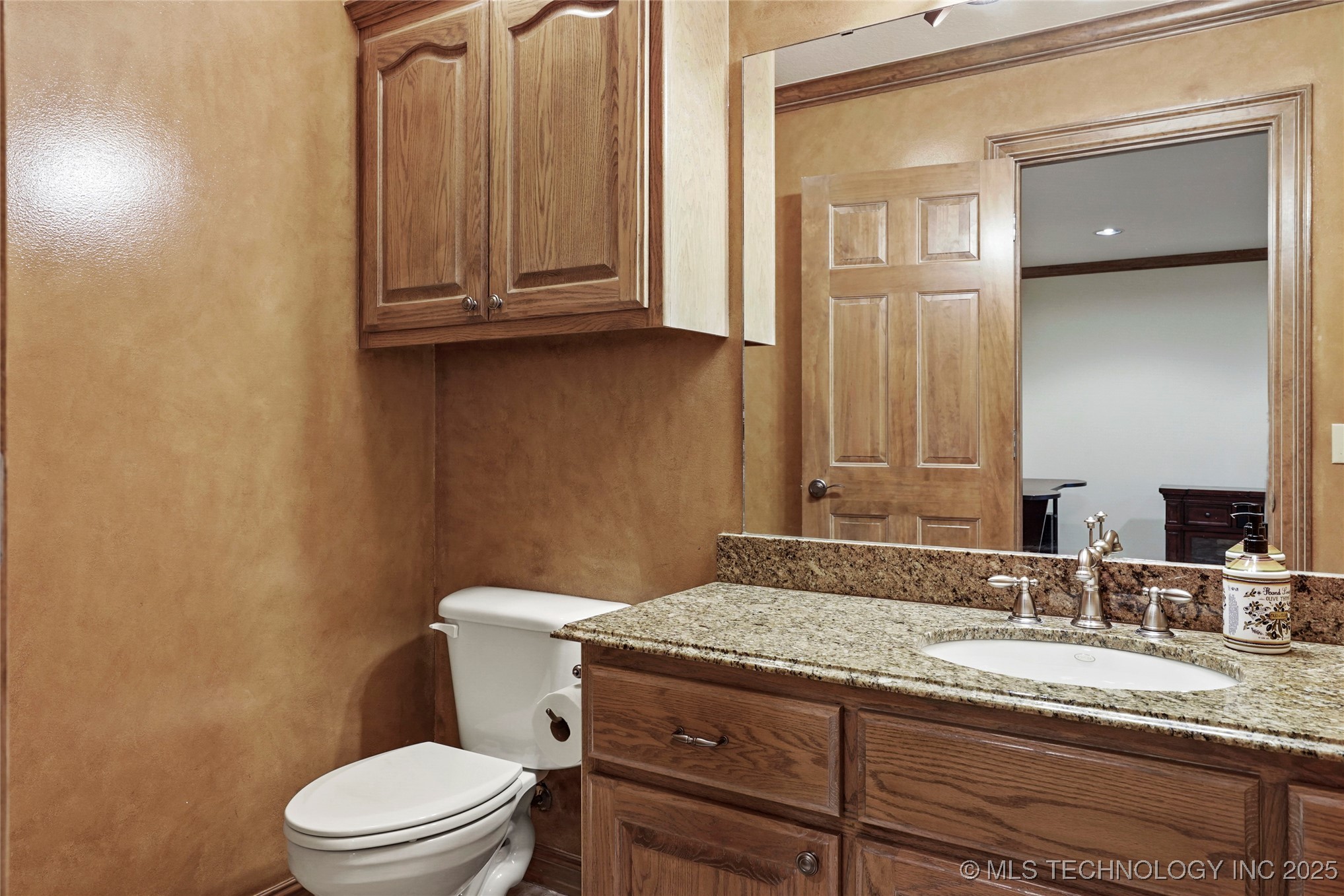 6805 E 115th Place Property Photo 35