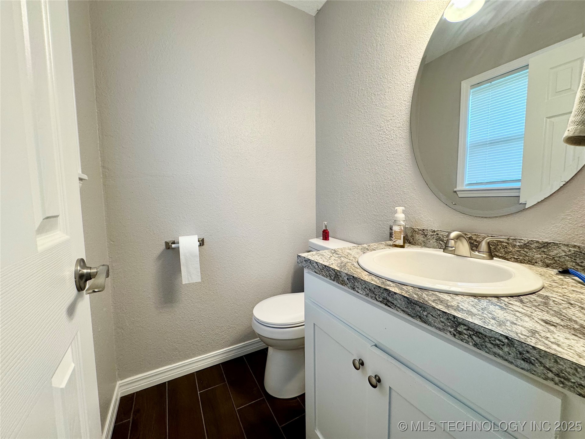 1404 Compelube Road Property Photo 21
