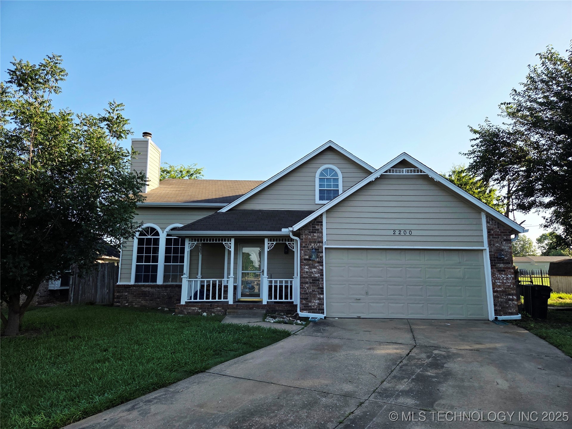 2200 Sw Wolf Run Court Property Photo 1