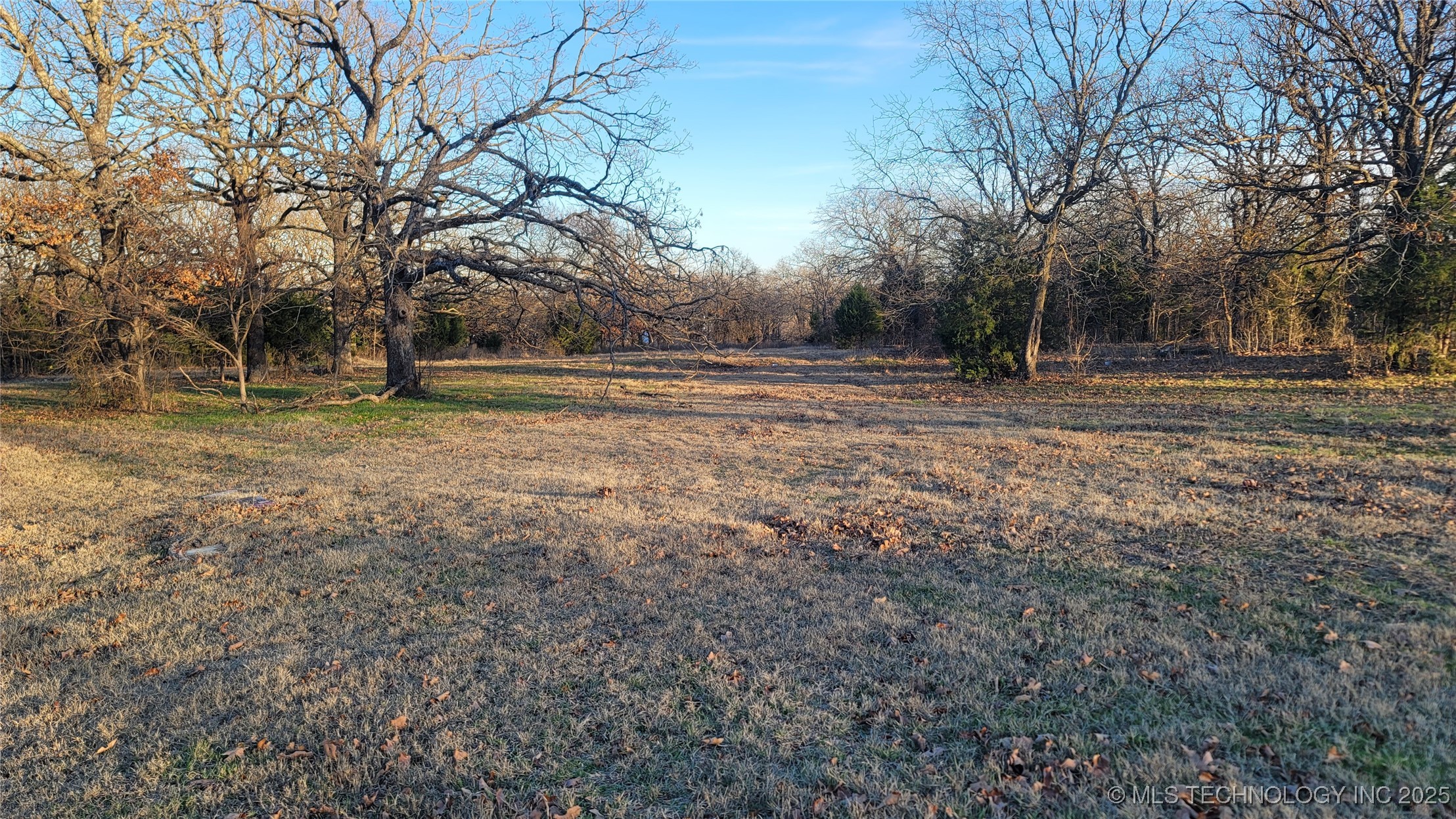 S 230 Road Property Photo 1