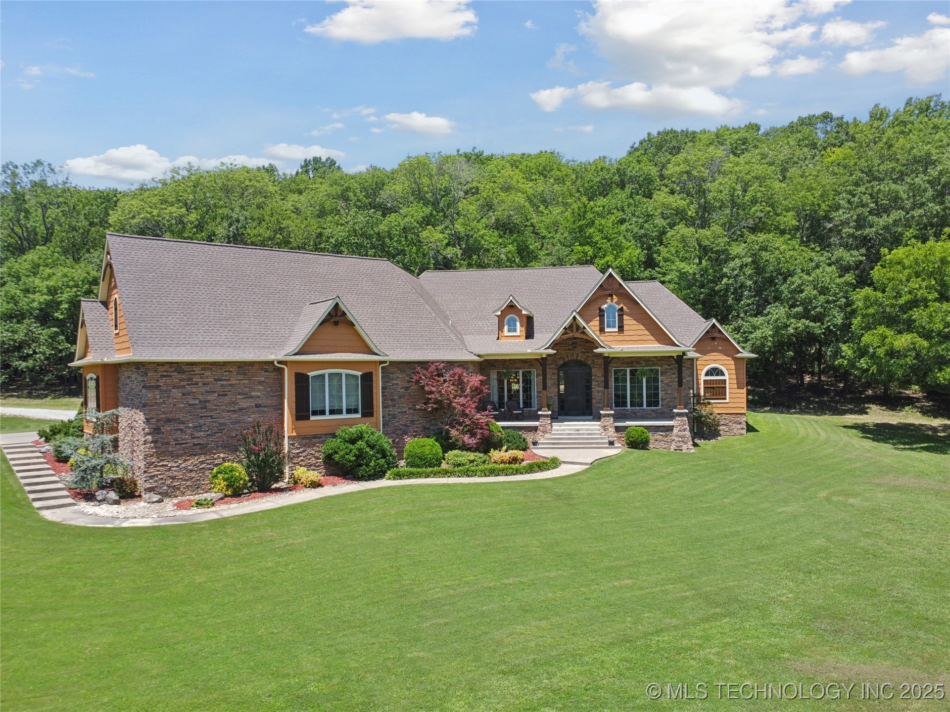 7355 E 453 Road Property Photo 1