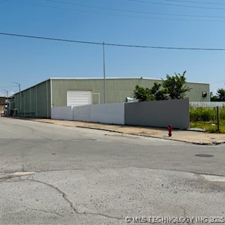 223 S Main Street Property Photo 17