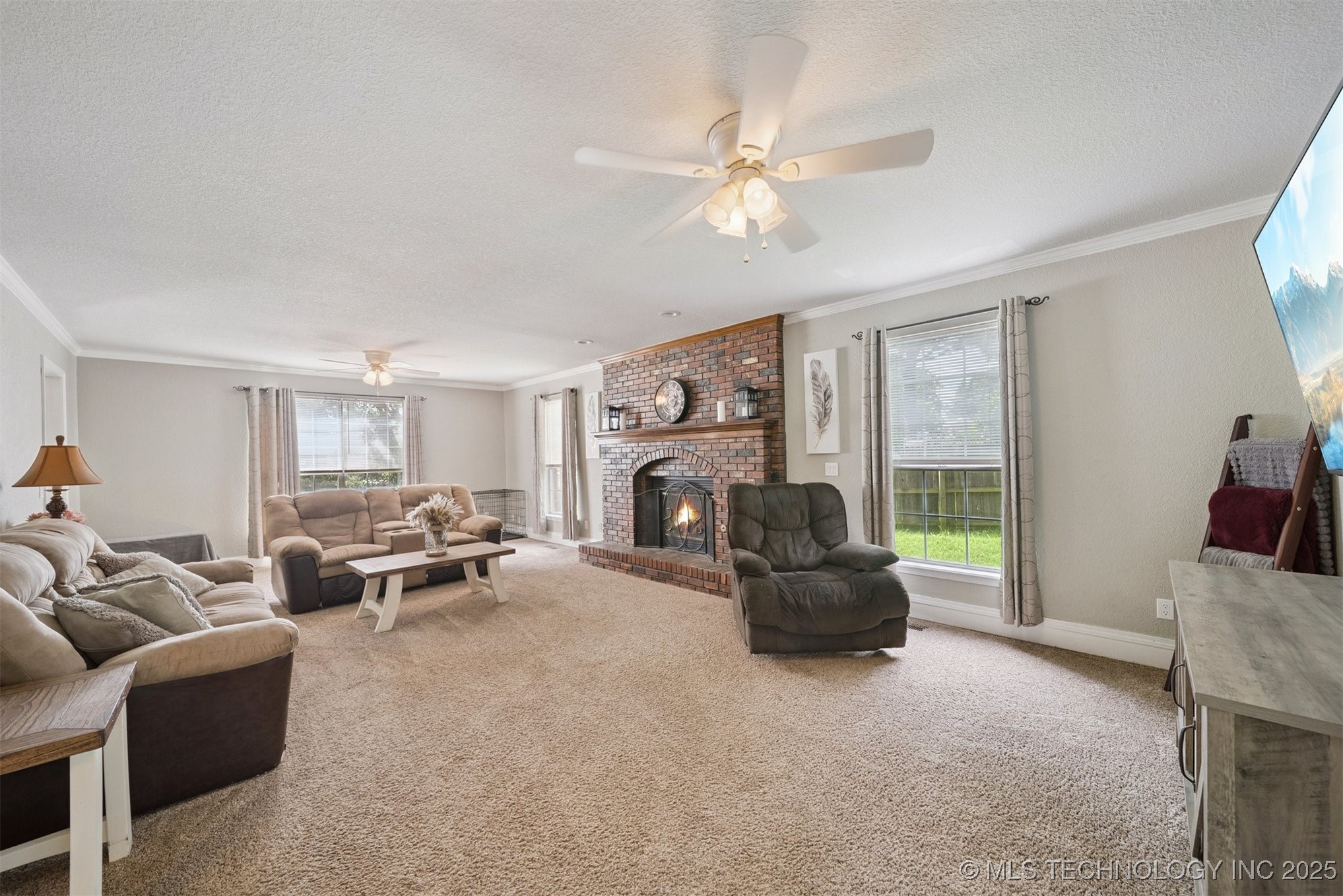 2310 W Waco Court Property Photo 10