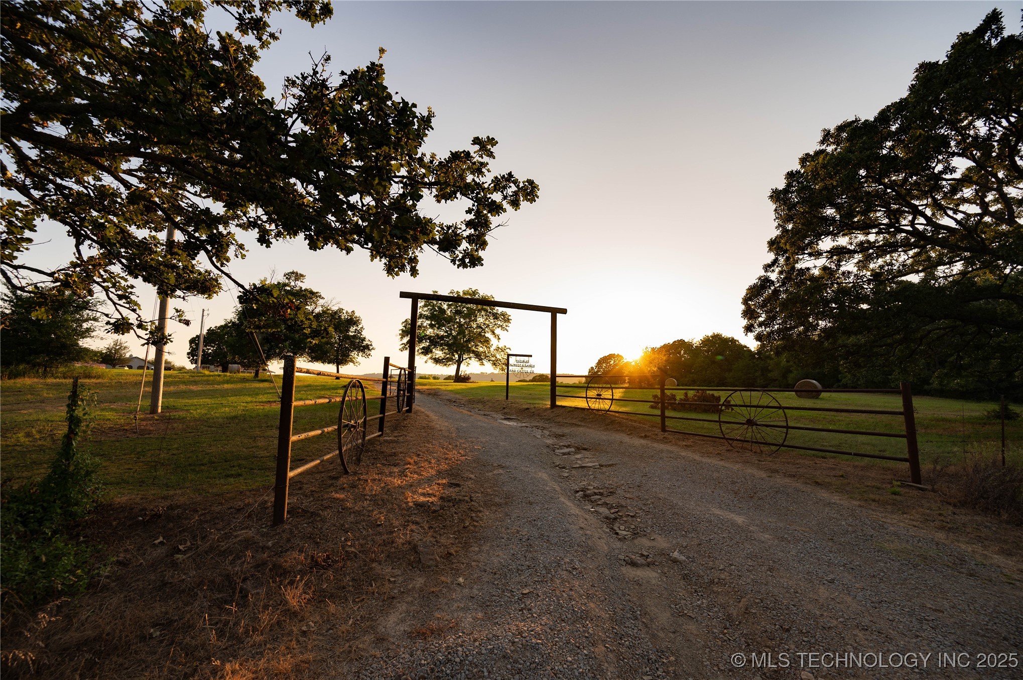 15875 New Lake Road Property Photo 1