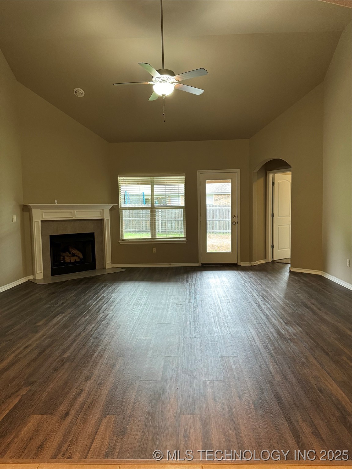 3505 W 107th Place S Property Photo 4