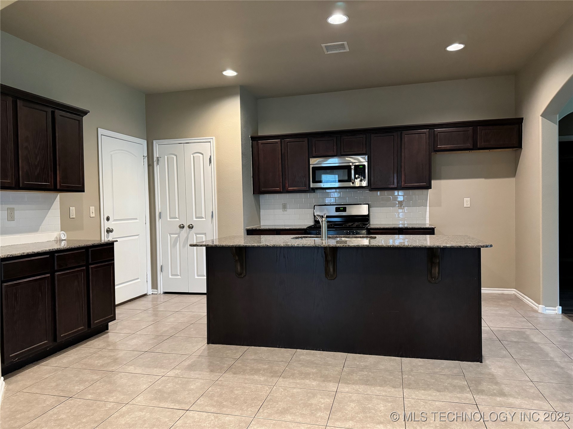 3505 W 107th Place S Property Photo 7