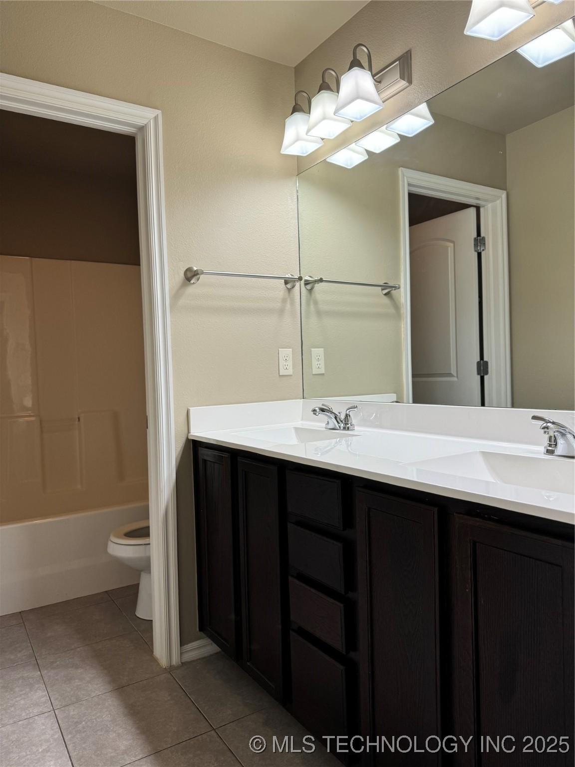 3505 W 107th Place S Property Photo 20