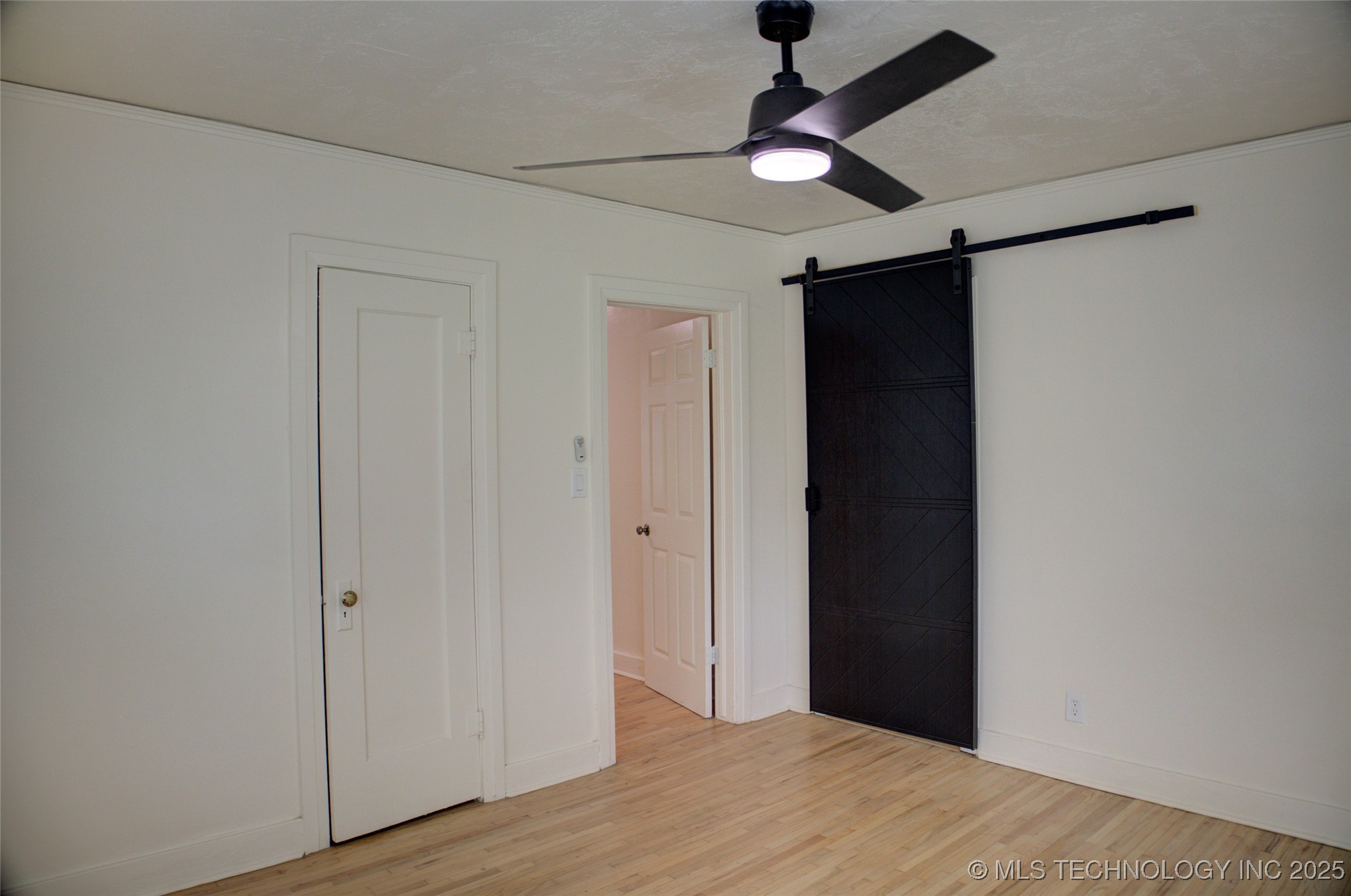 1207 S Yale Avenue Property Photo 36