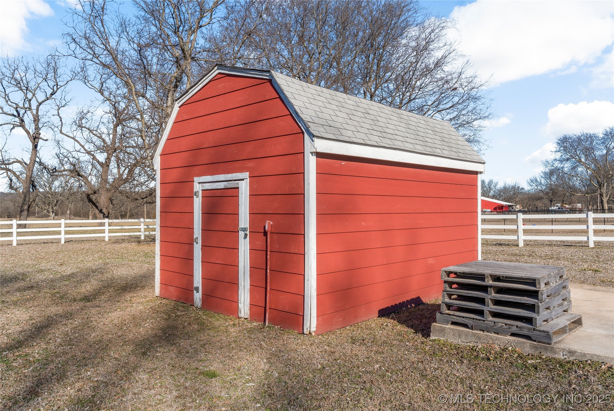 20202 S 4112 Road Property Photo 32