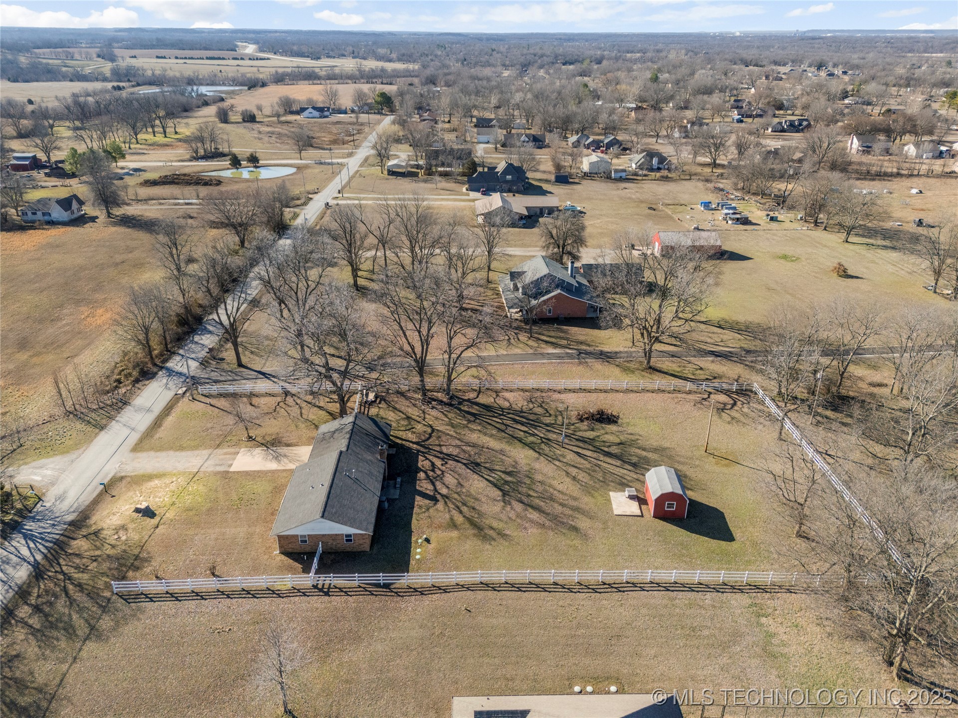20202 S 4112 Road Property Photo 38
