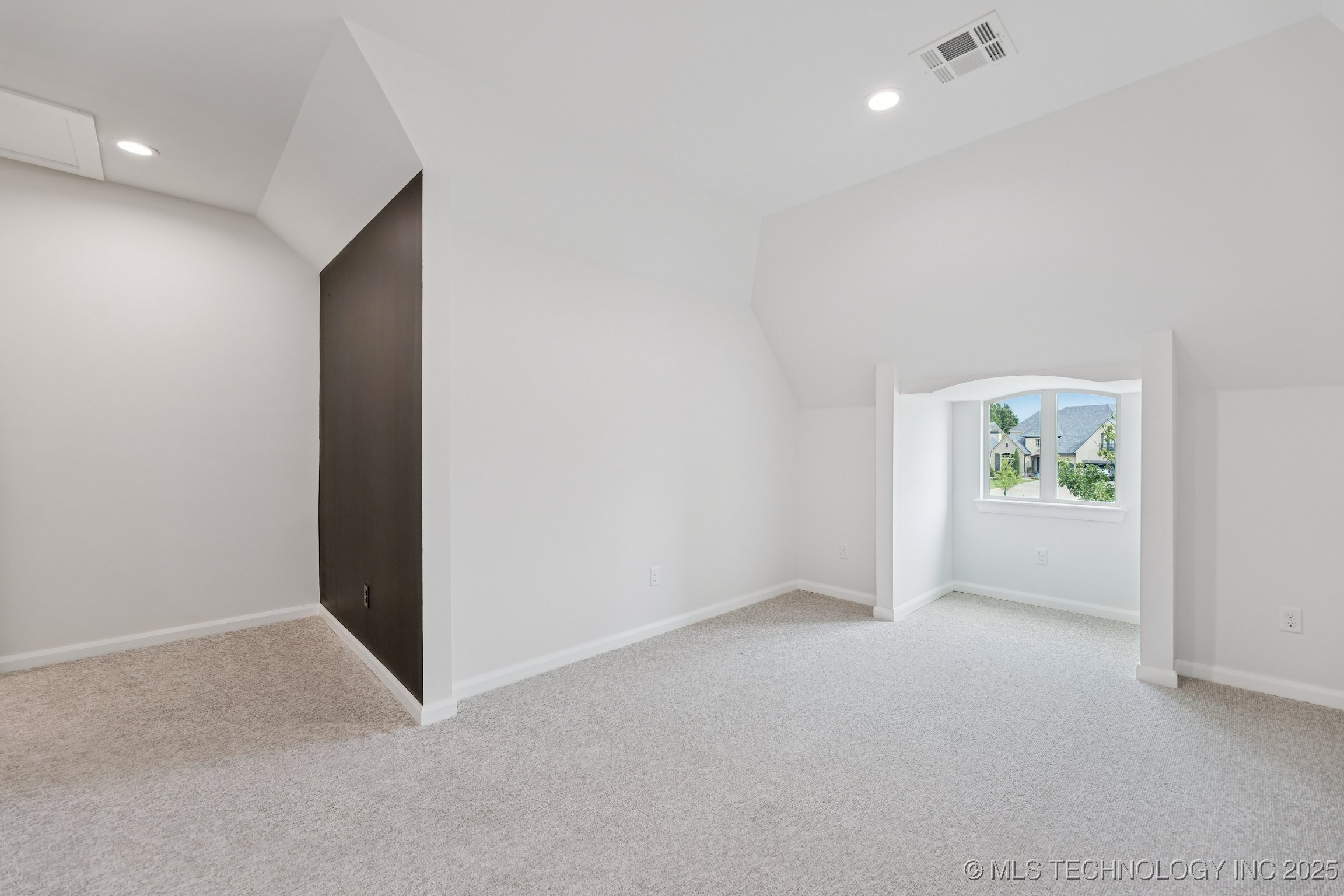 5817 W Vicksburg Street Property Photo 35