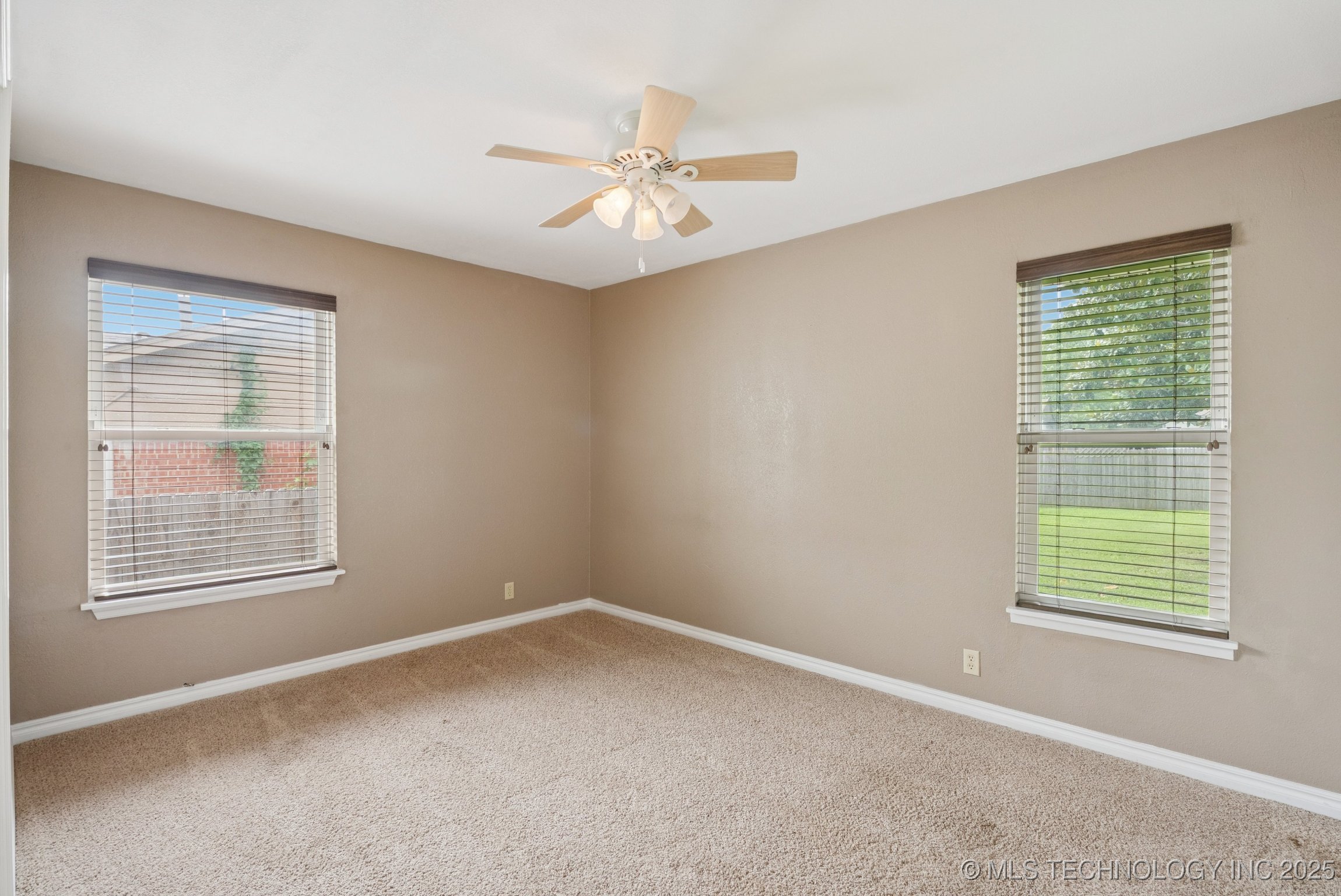 7548 E 27th Place Property Photo 18
