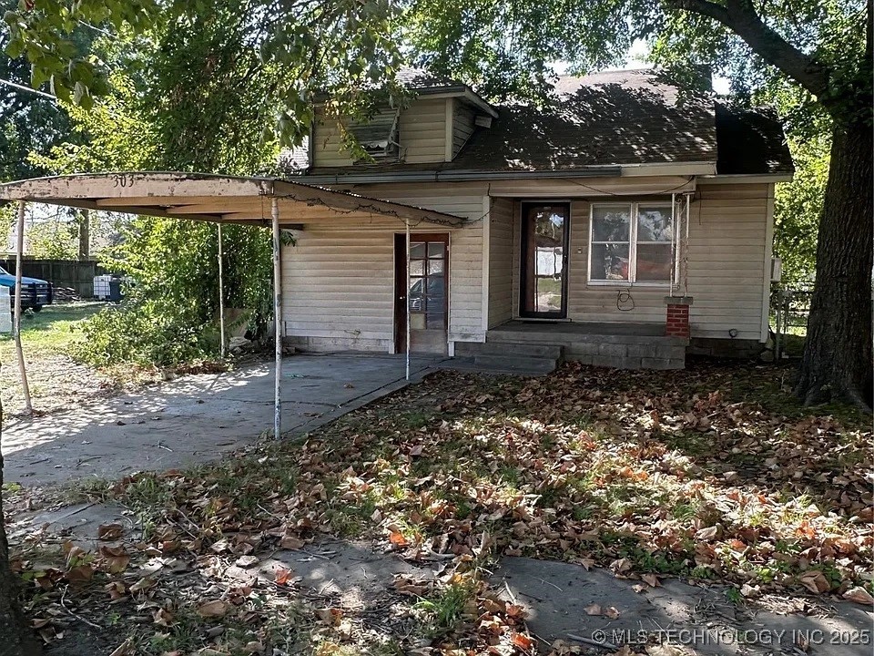 303 S B Property Photo