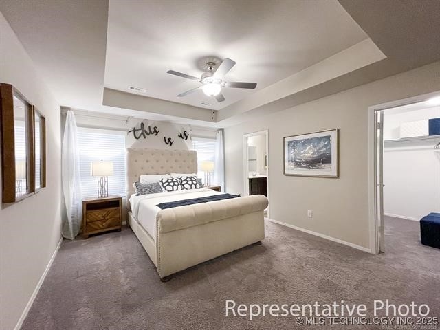 8402 E Queens Street Property Photo 8
