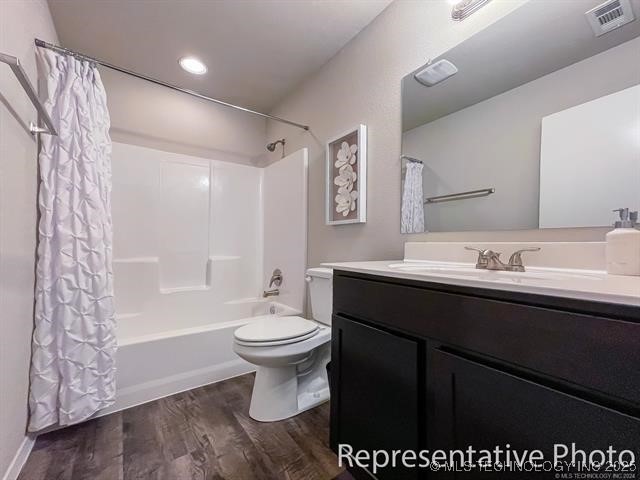 8402 E Queens Street Property Photo 12