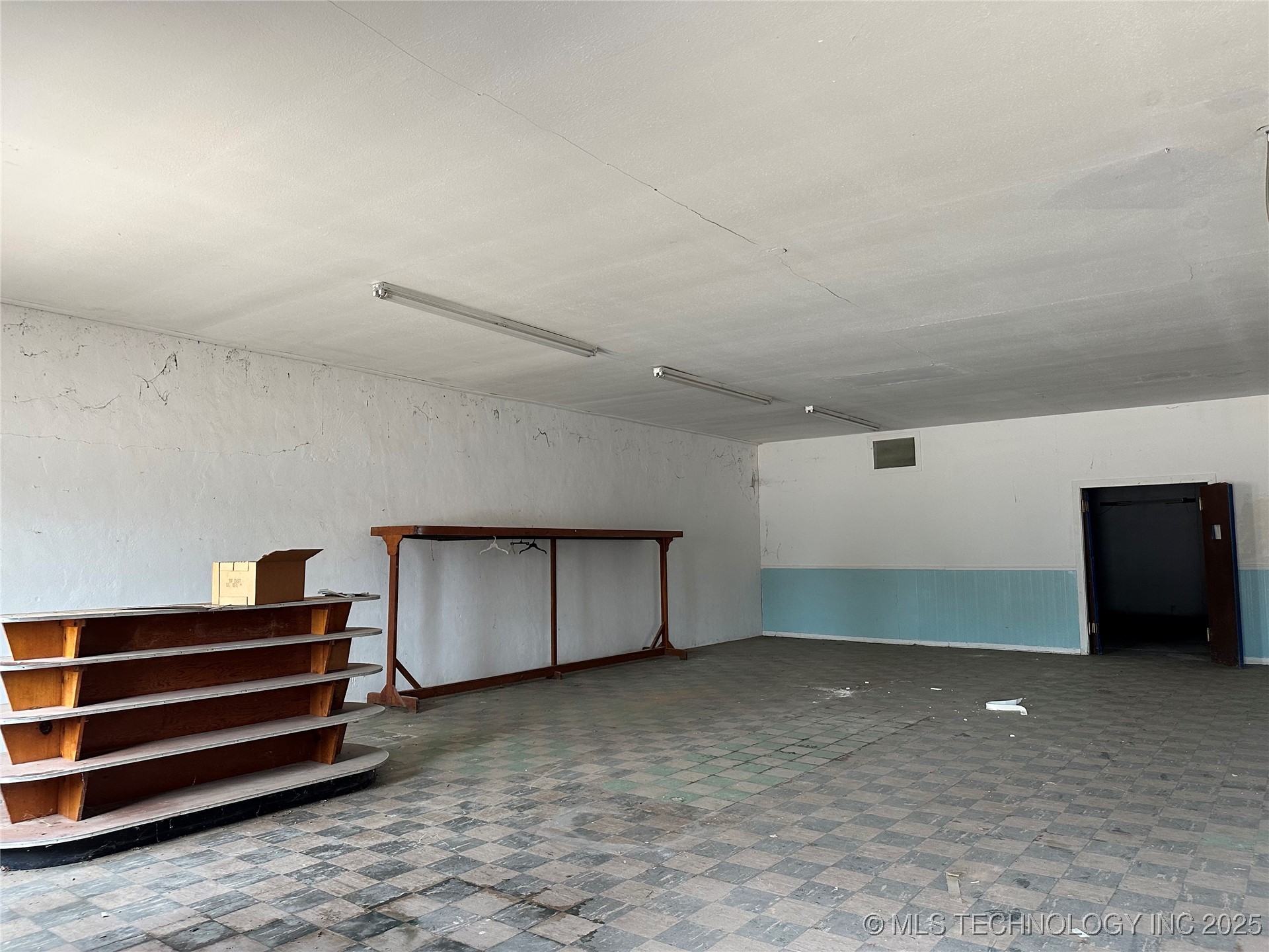 11003 Highway 76 Property Photo 2
