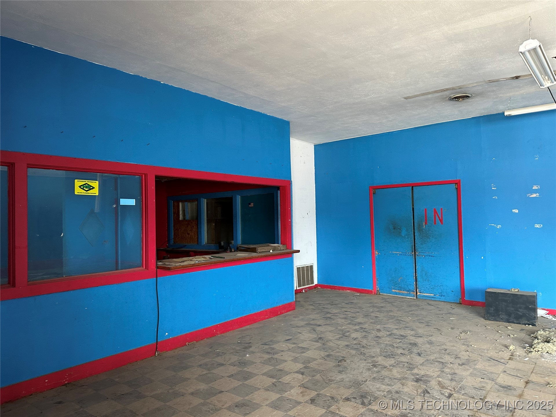 11003 Highway 76 Property Photo 6
