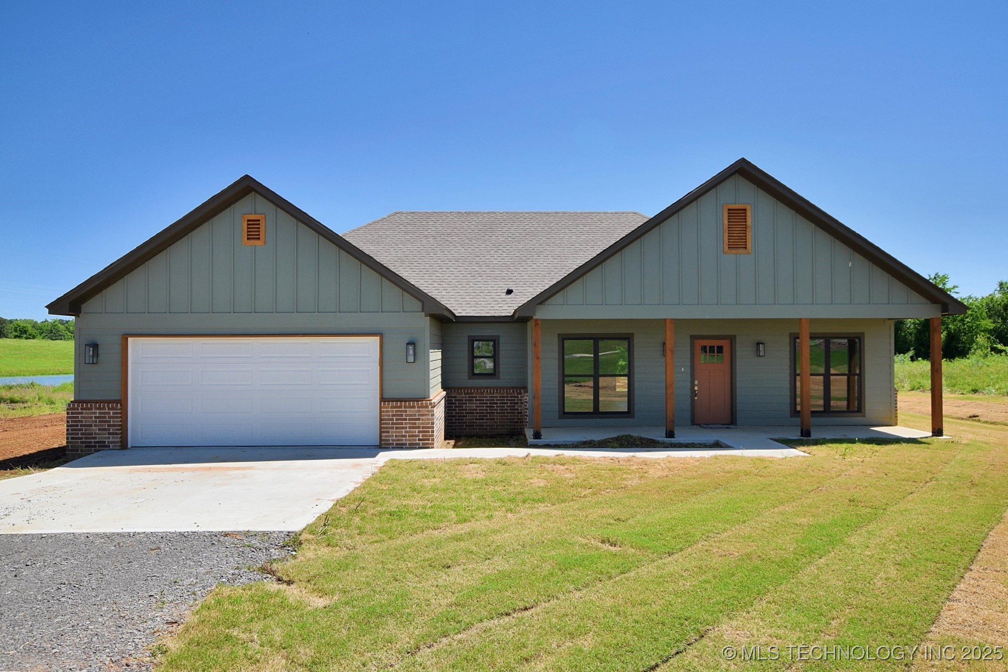 25142 S 519 Road Property Photo 1