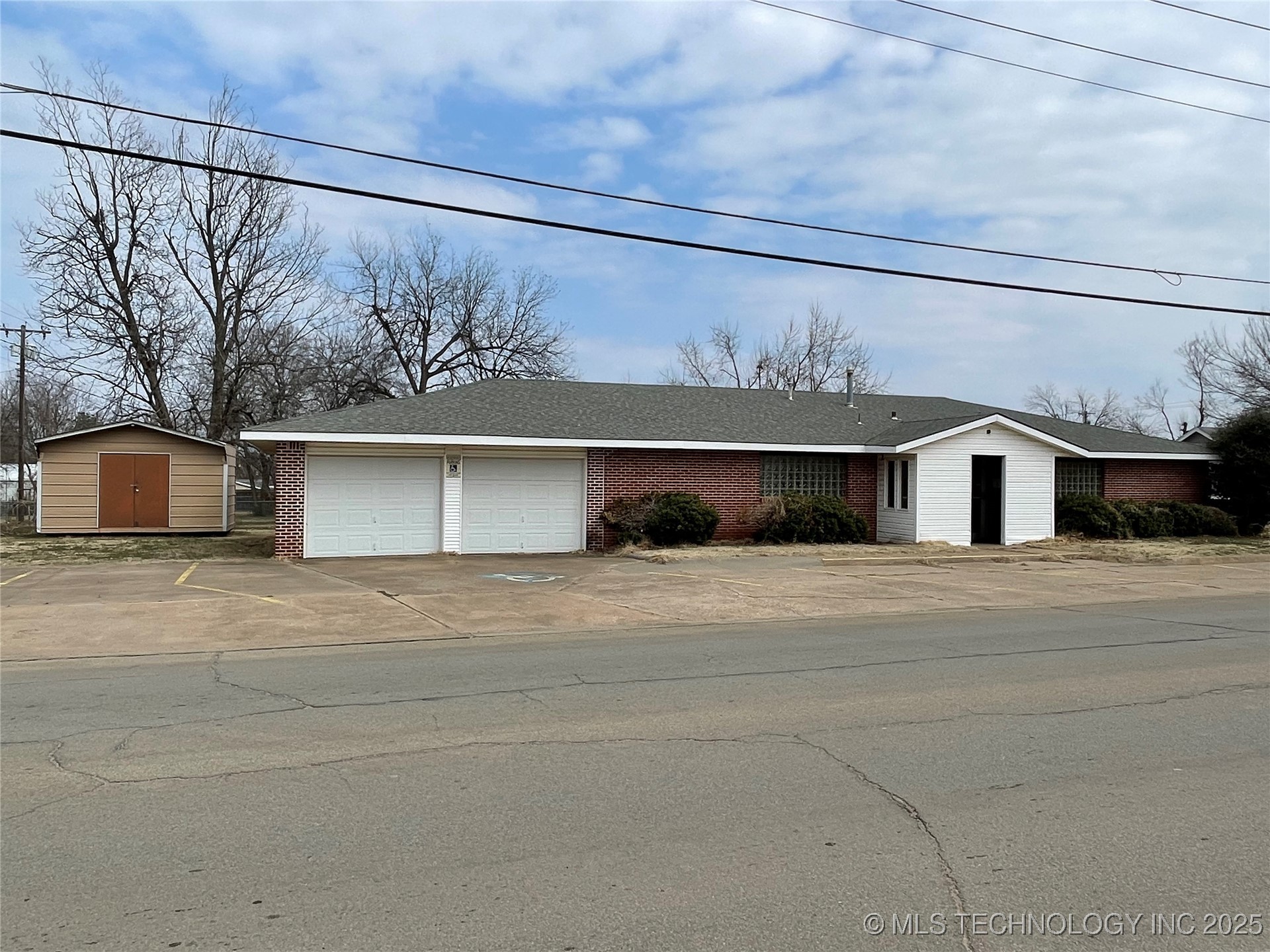 112 S Highland Avenue Property Photo 41