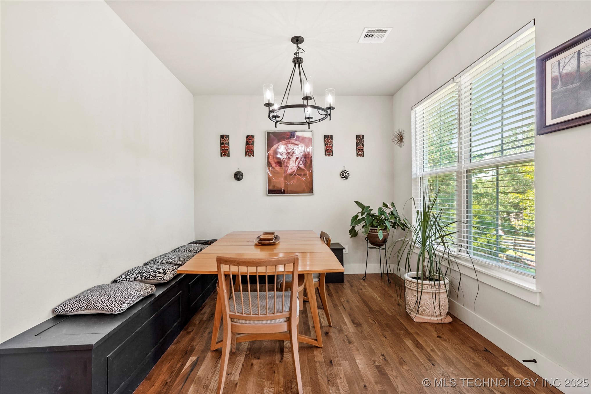 1702 Old North Place Property Photo 17