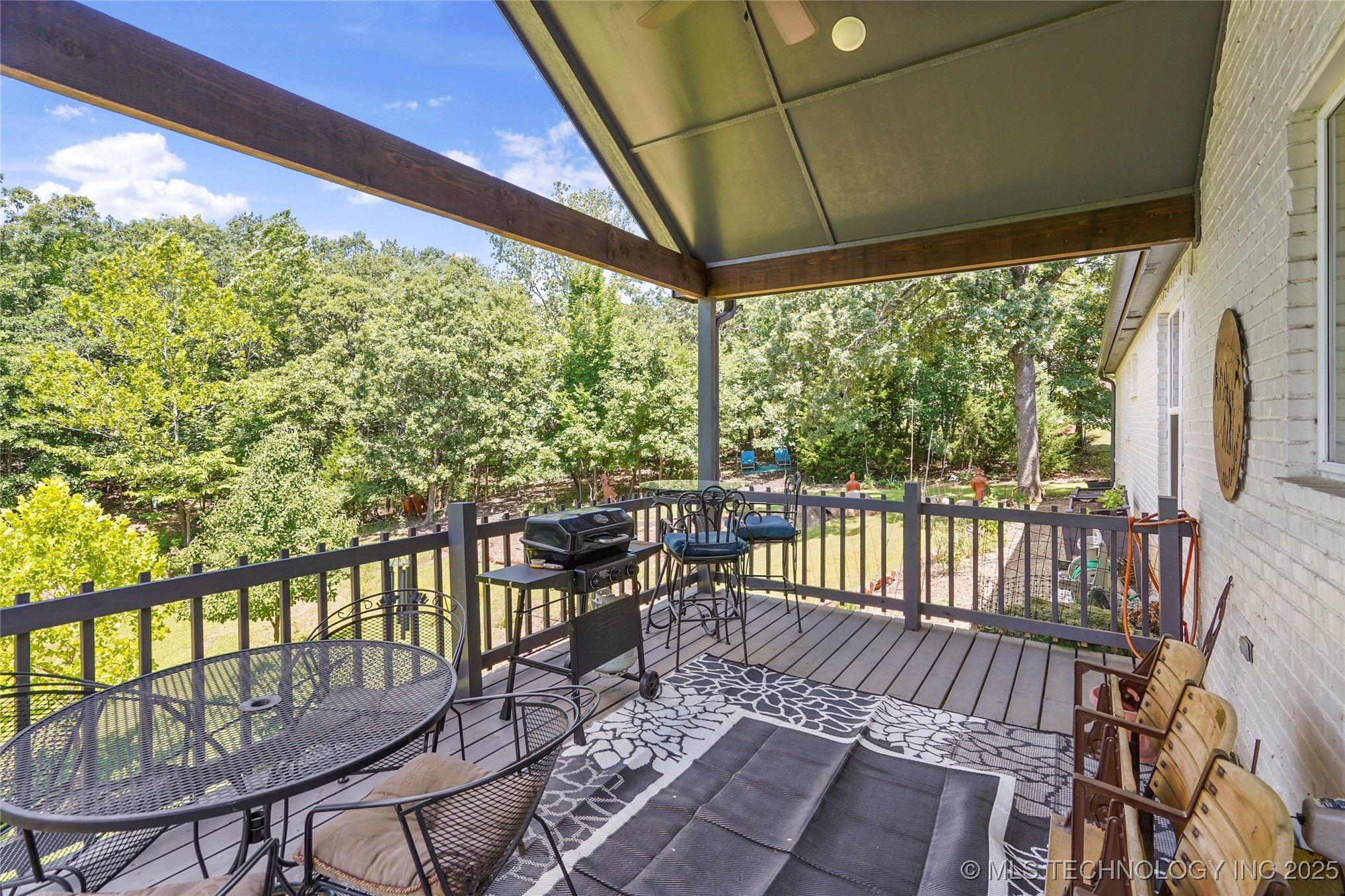 1702 Old North Place Property Photo 37