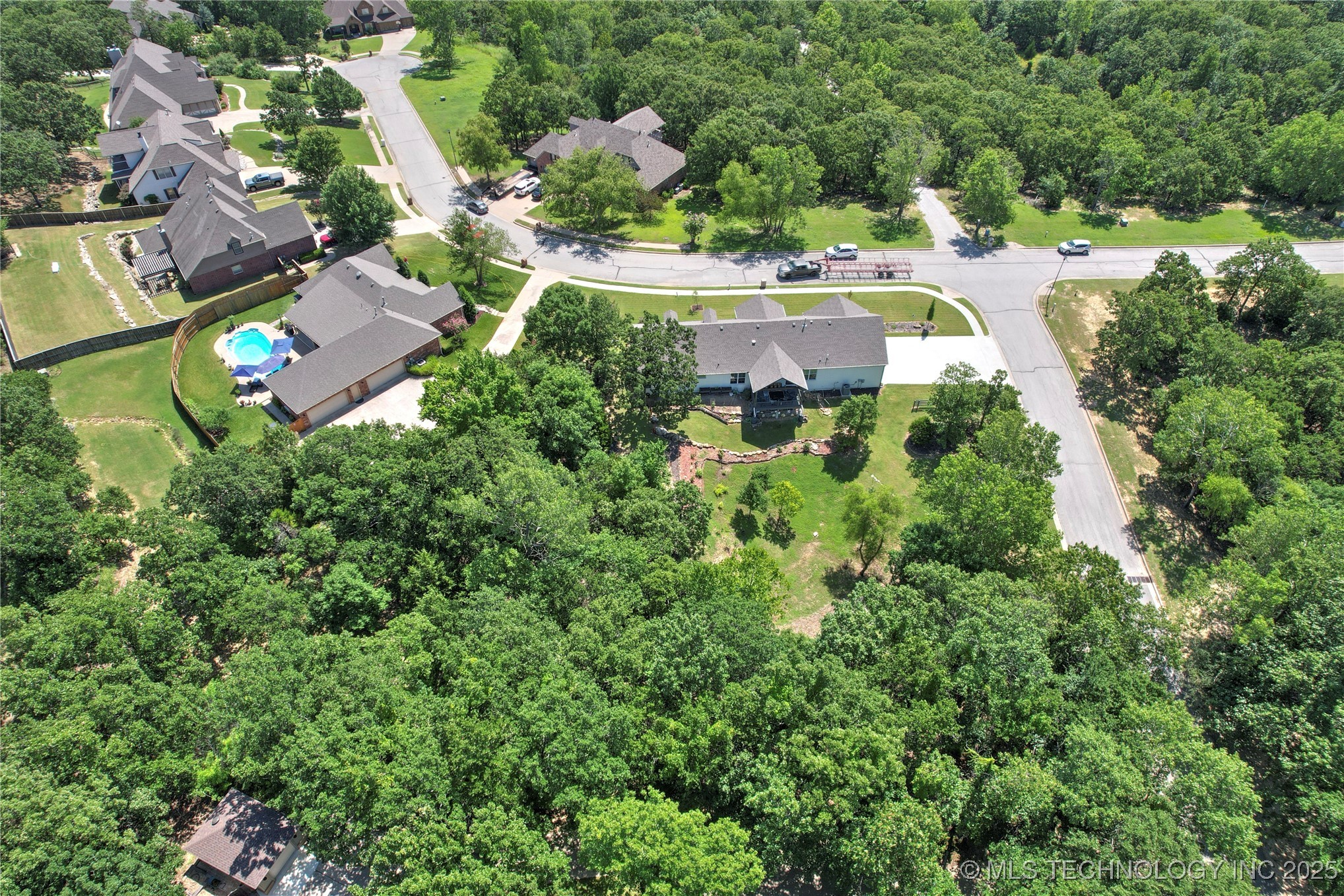 1702 Old North Place Property Photo 47