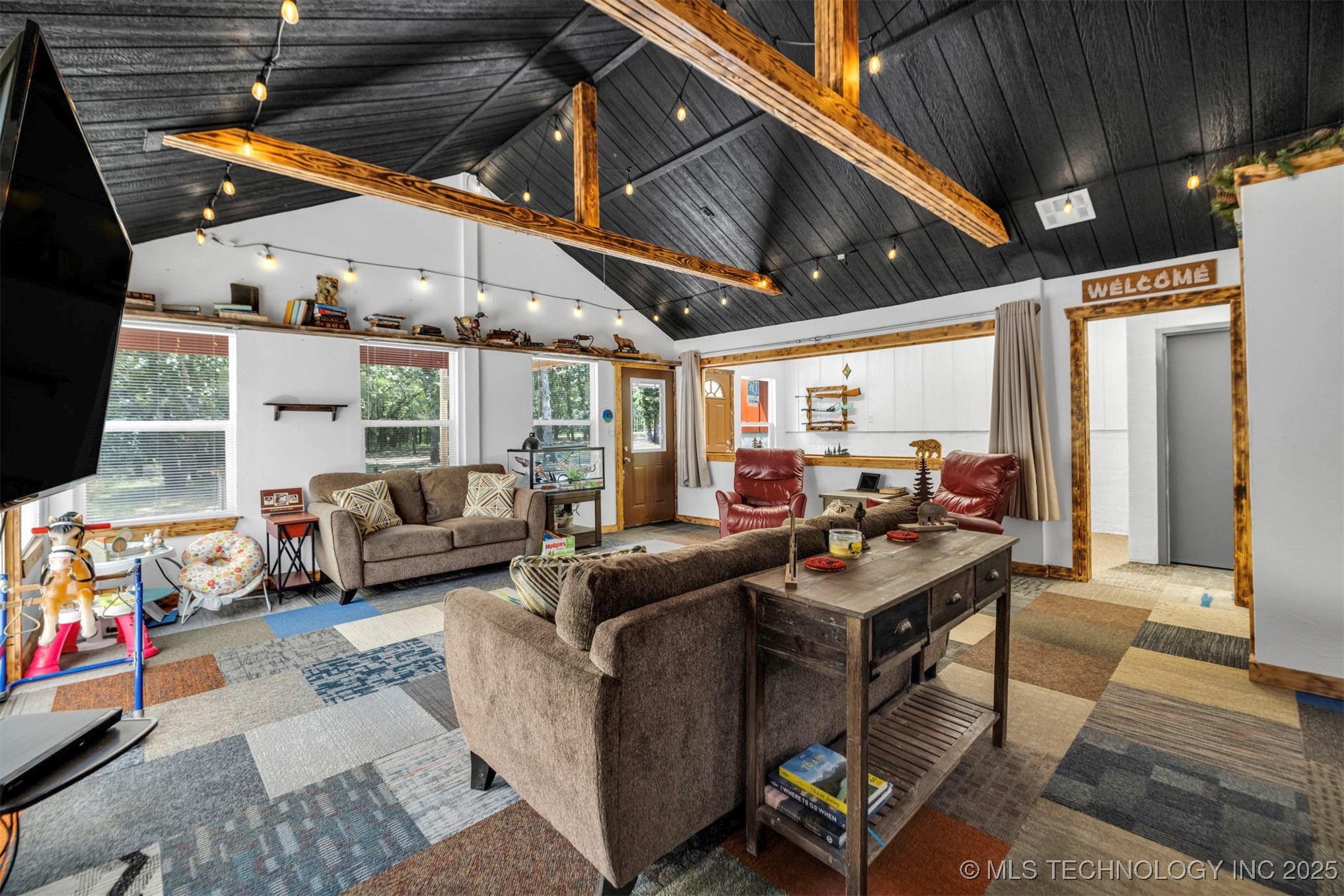 9900 S Postoak Road Property Photo 6