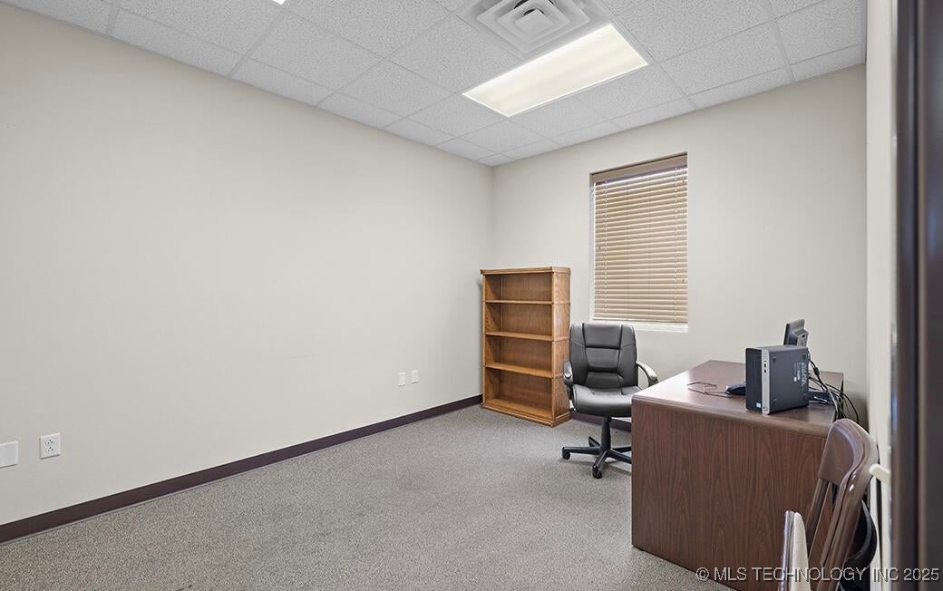 2702 Cunningham Avenue Property Photo 14