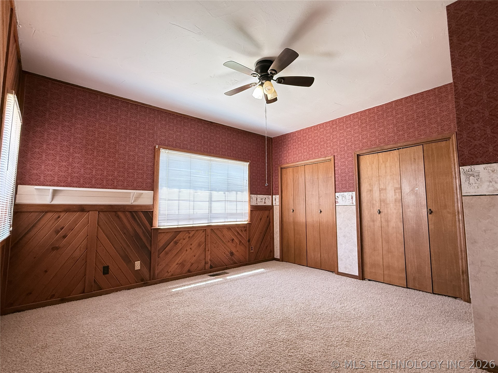 2343 E 2050 Property Photo 30