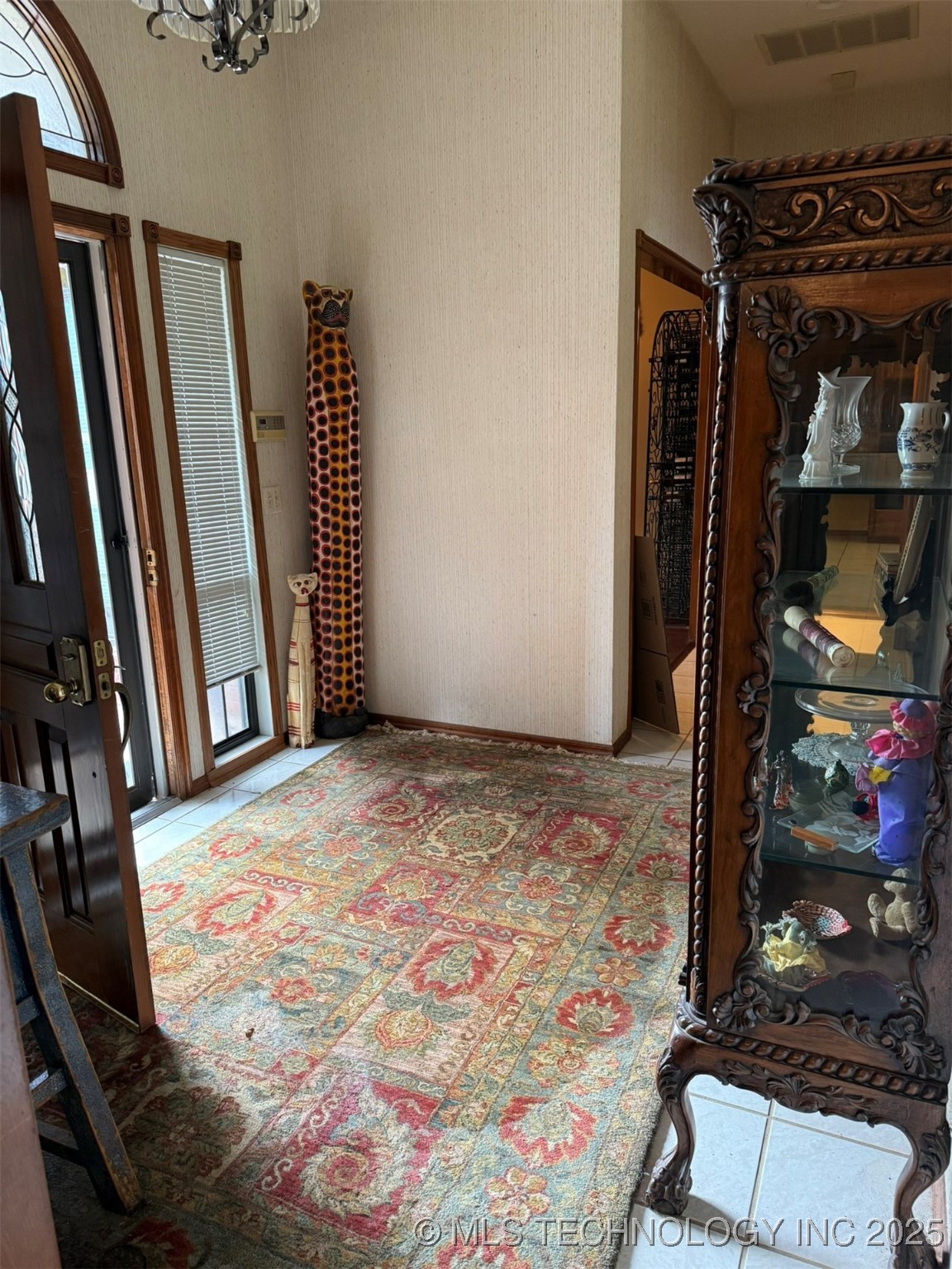 15517 Juniper Drive Property Photo 6