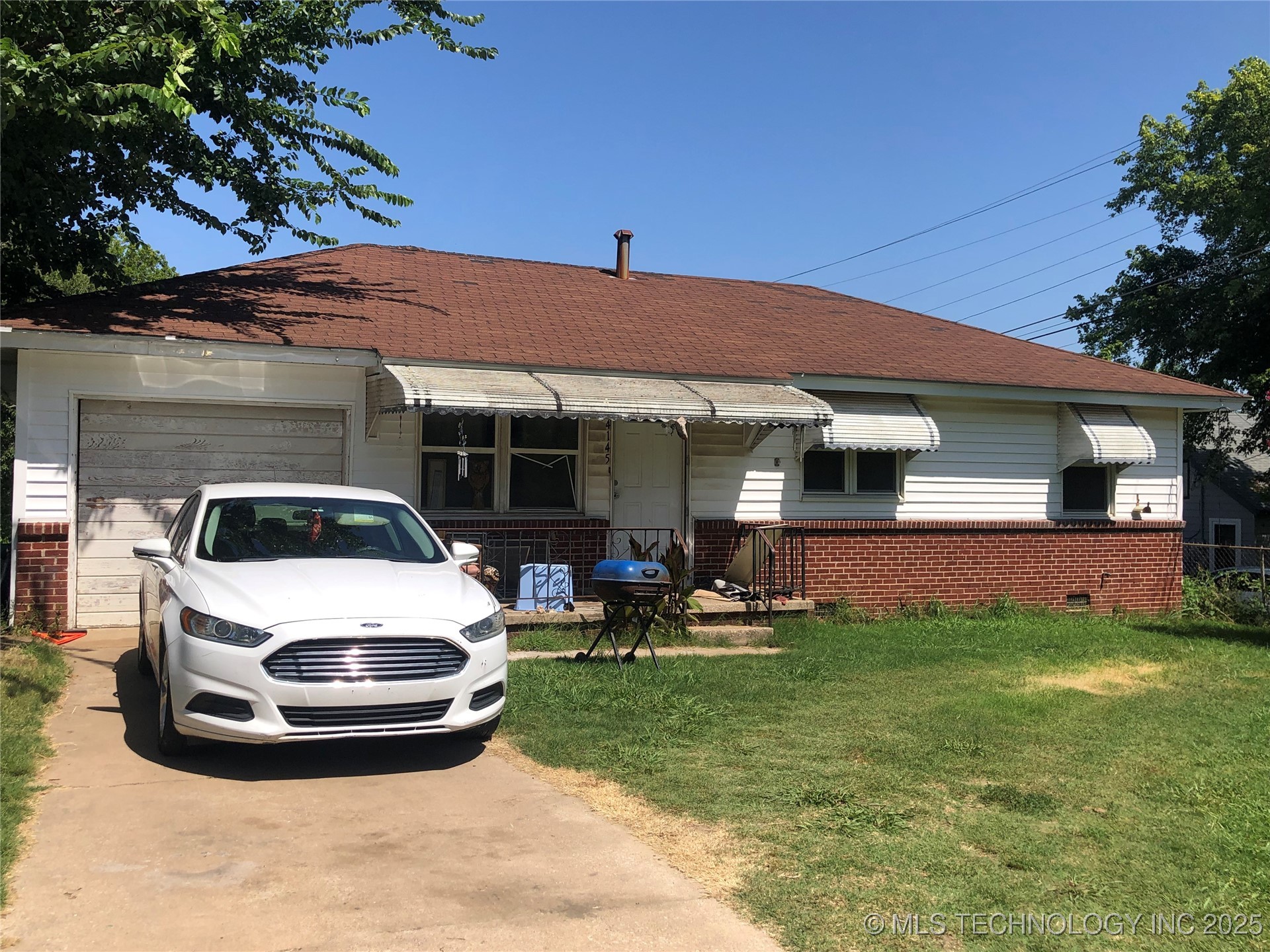 4145 S 41st West Avenue Property Photo 1
