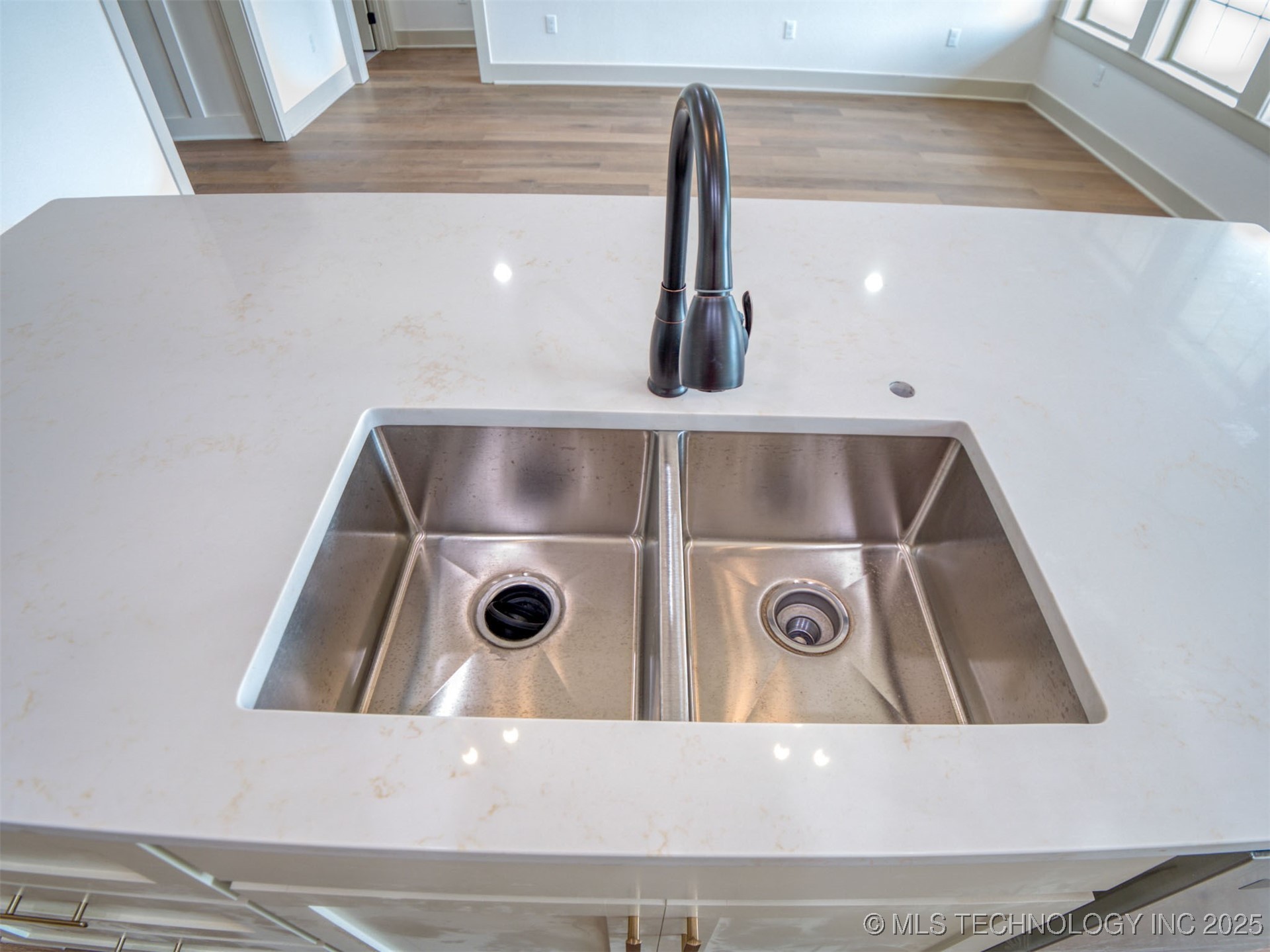 1193 Wild Indigo Circle Property Photo 13