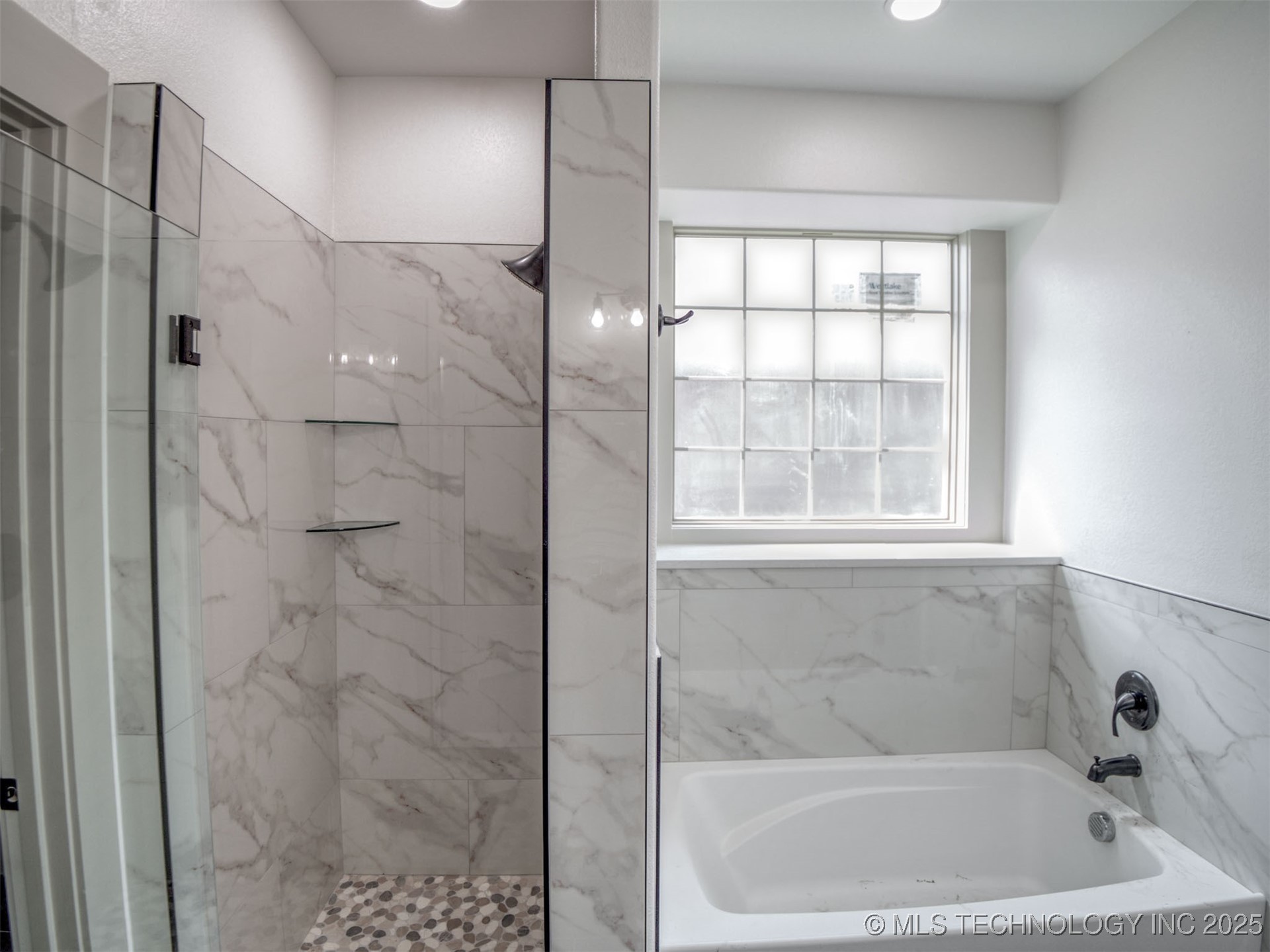 1193 Wild Indigo Circle Property Photo 17