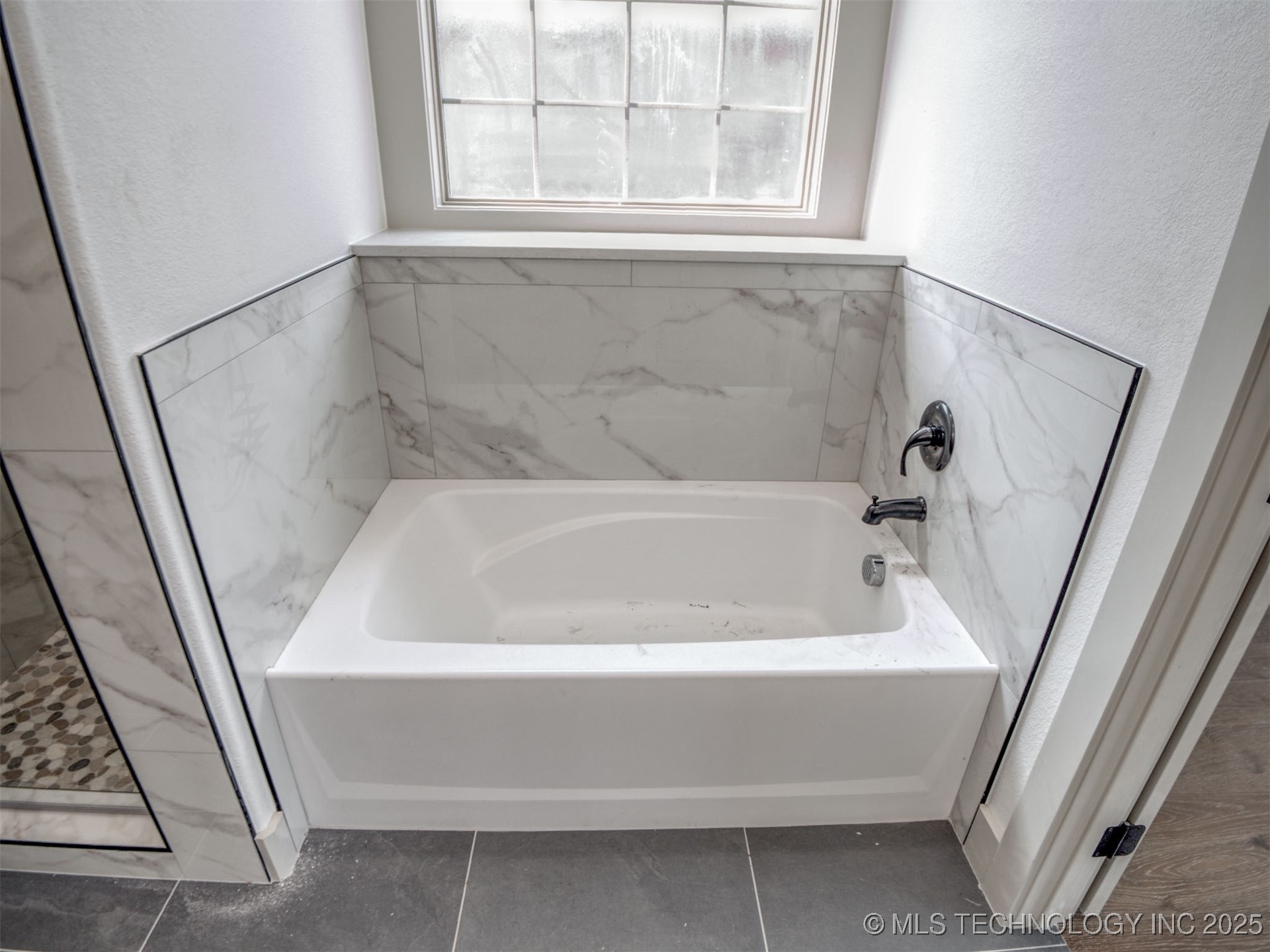 1193 Wild Indigo Circle Property Photo 18