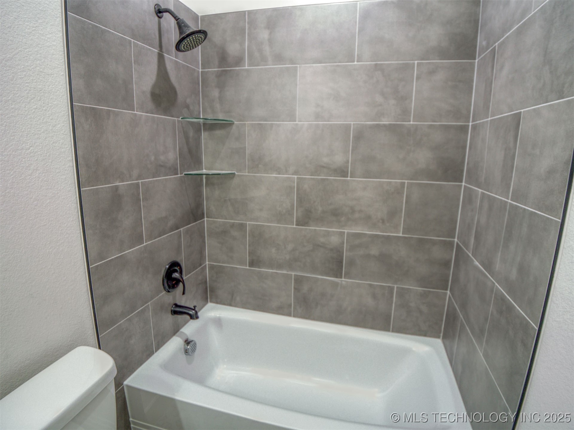 1193 Wild Indigo Circle Property Photo 21