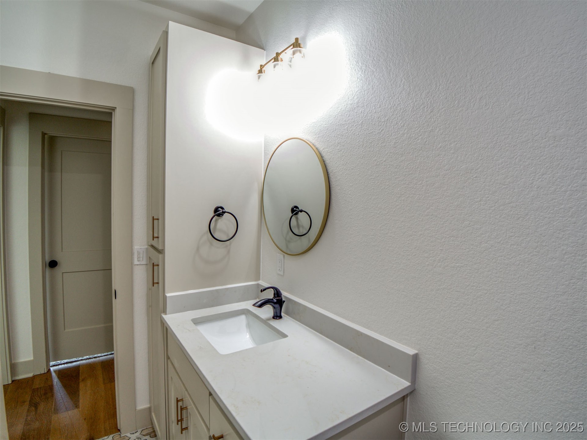 1193 Wild Indigo Circle Property Photo 23