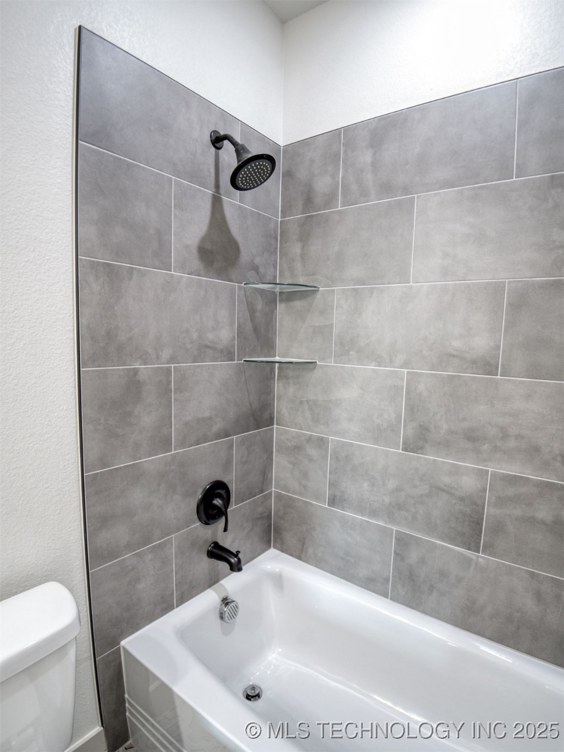 1193 Wild Indigo Circle Property Photo 27