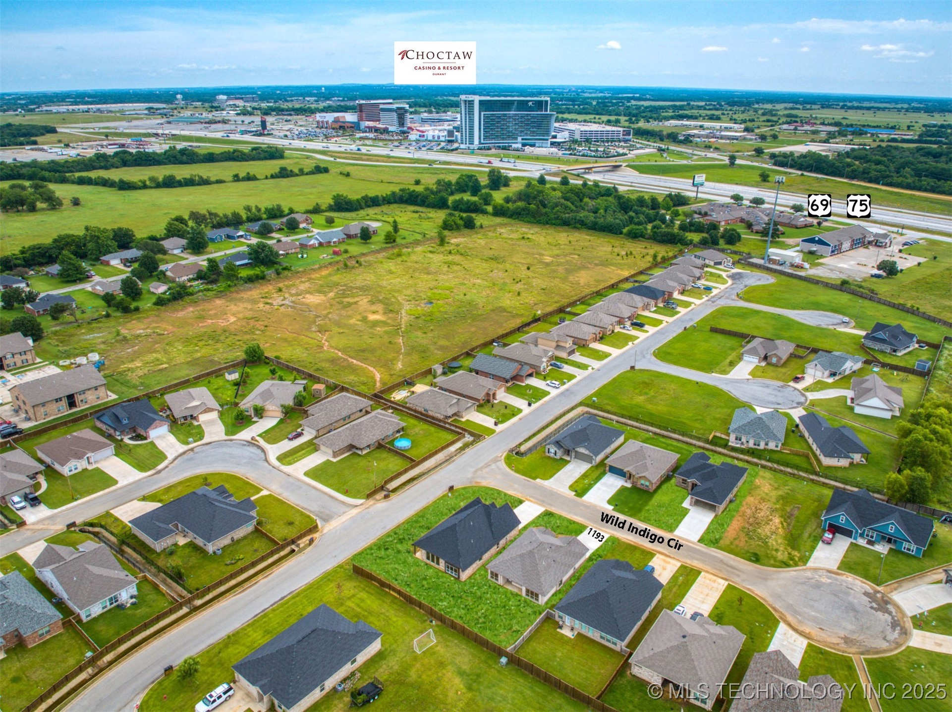 1193 Wild Indigo Circle Property Photo 42