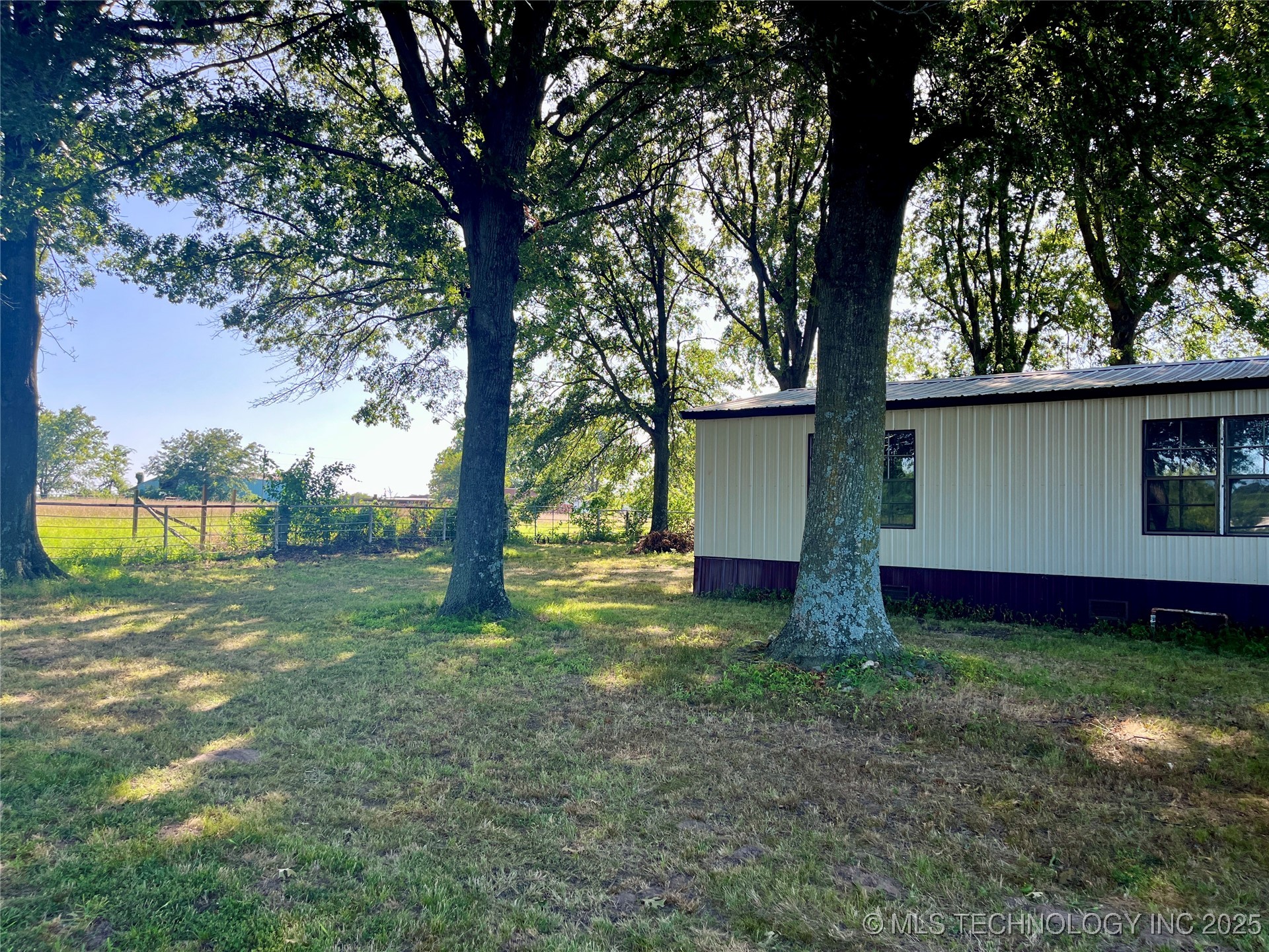 109038 Old Highway 69 Property Photo 14