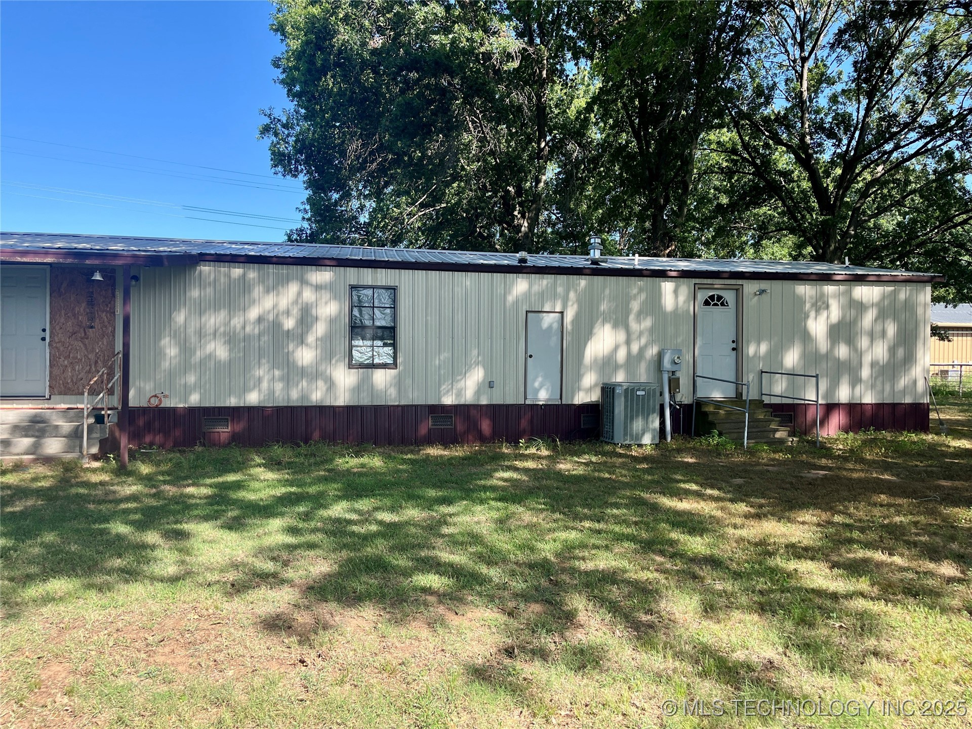 109038 Old Highway 69 Property Photo 15