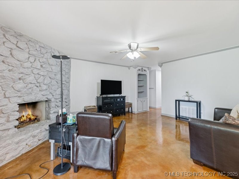 13351 E 32nd Street Property Photo 5