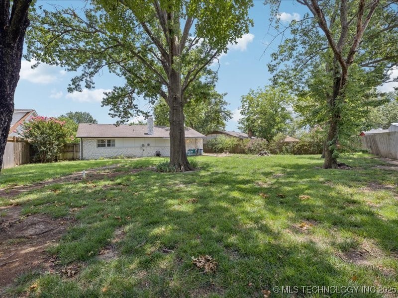 13351 E 32nd Street Property Photo 27