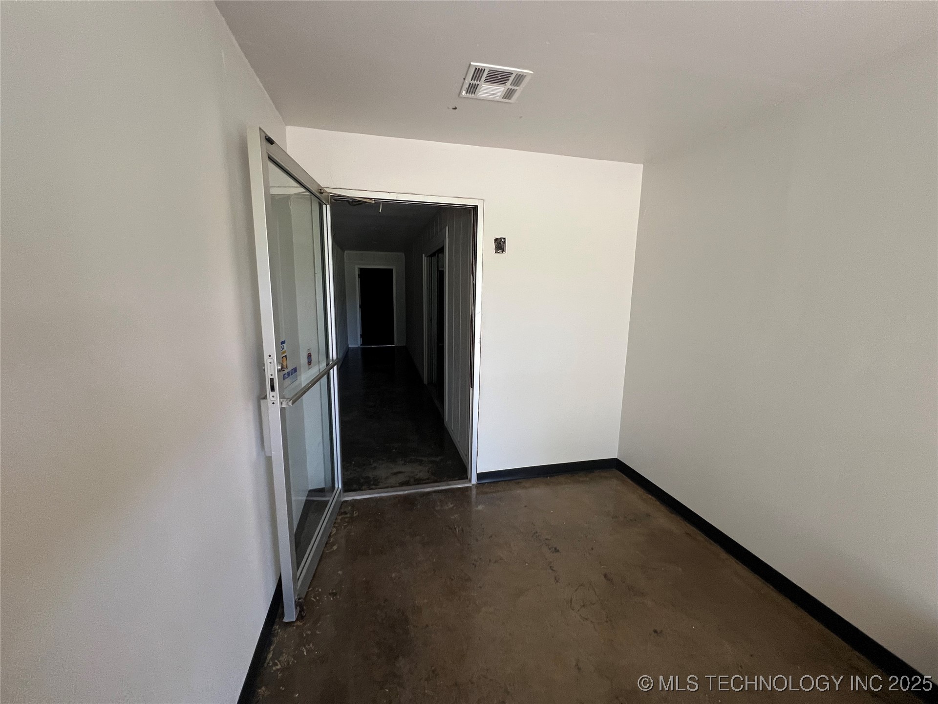 6600 E Main Street Property Photo 12