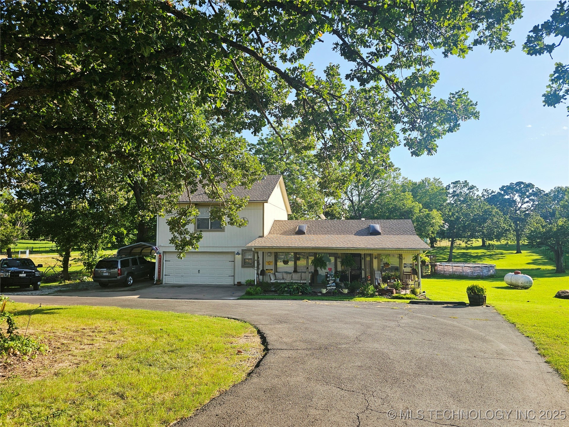 25206 S 4150 Road Property Photo 1
