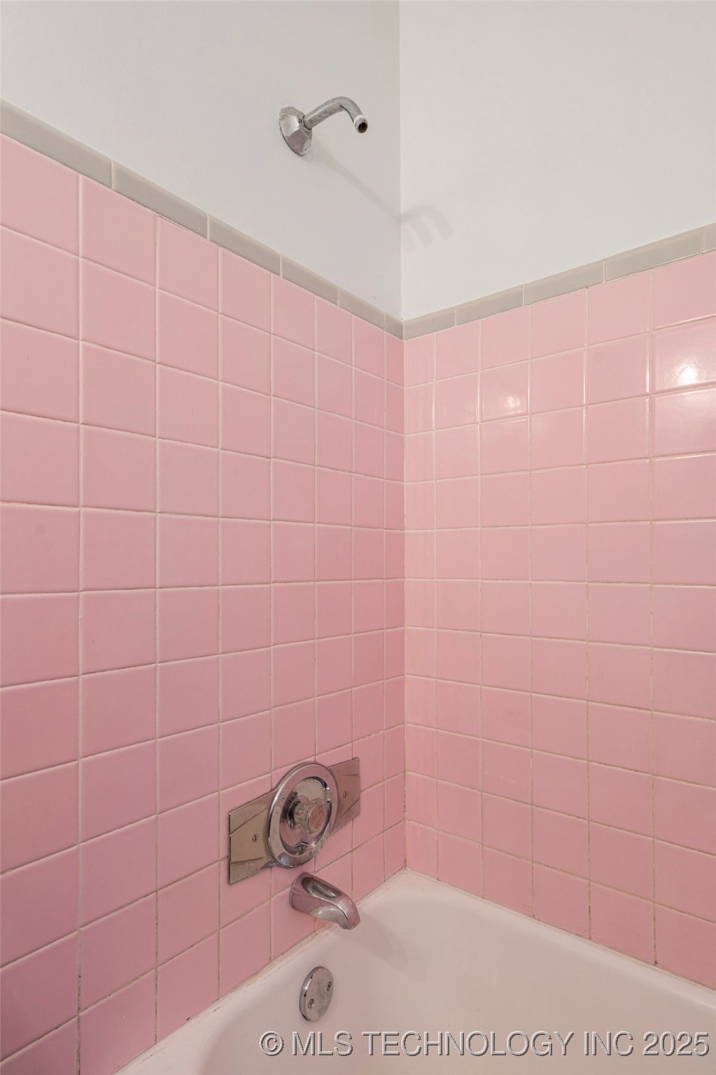 4716 E 5th Place Property Photo 22