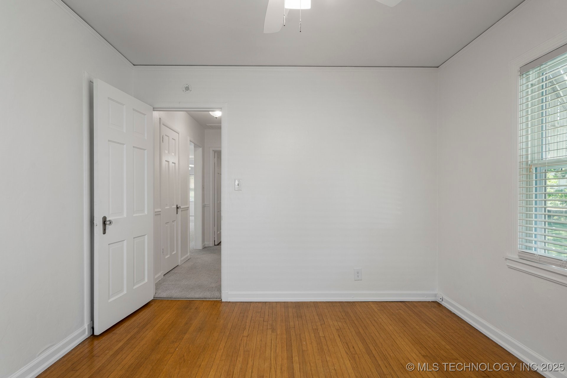 4716 E 5th Place Property Photo 24