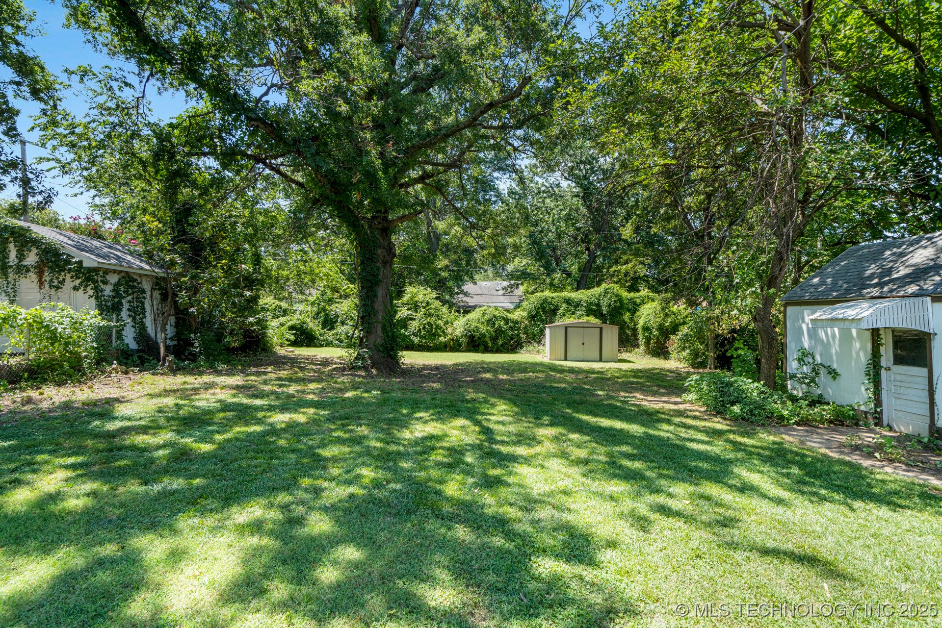 4716 E 5th Place Property Photo 26