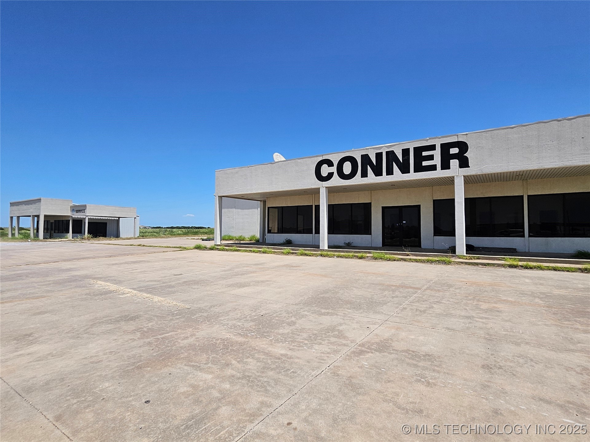 8940 Us Highway 81 Street Sw Property Photo 1