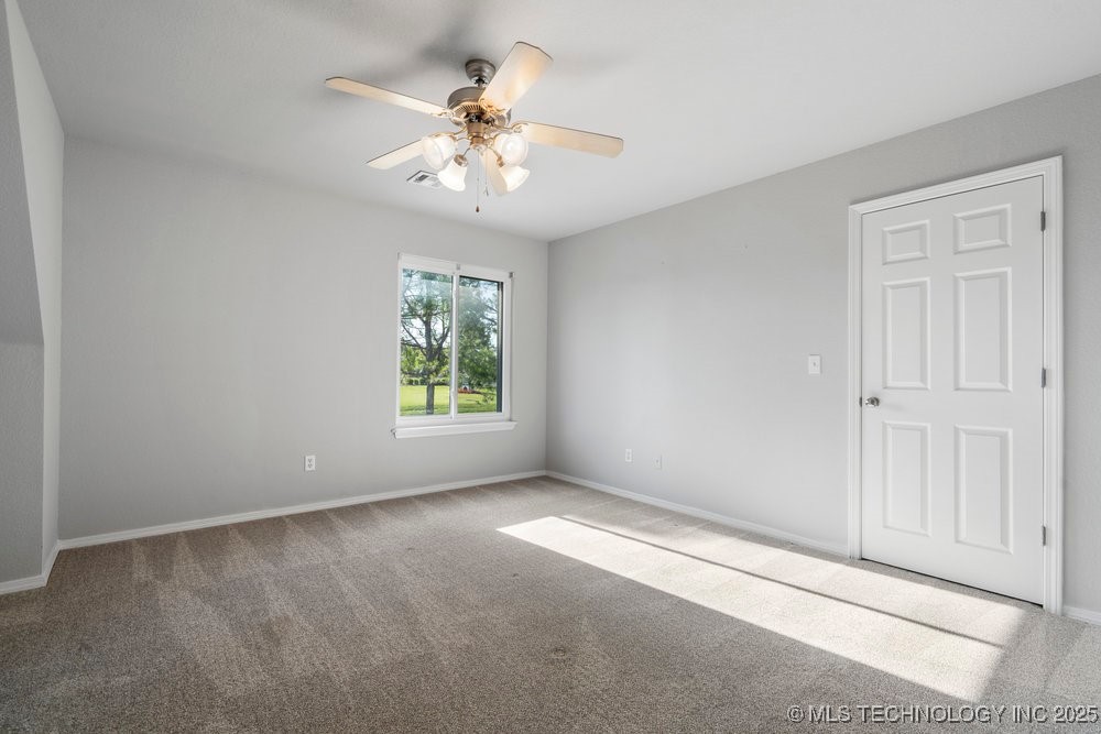 4217 S Palm Avenue Property Photo 29