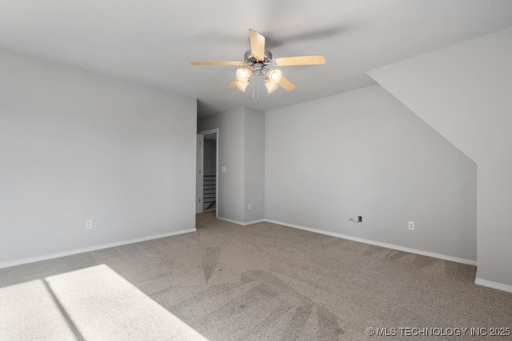 4217 S Palm Avenue Property Photo 30